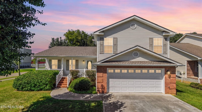 3301 Franklin Creek Ln, Knoxville, TN 37931
