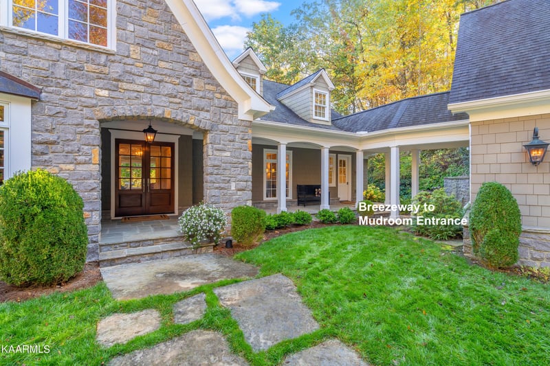 3302 W Gallaher Ferry Rd, Knoxville, TN 37932