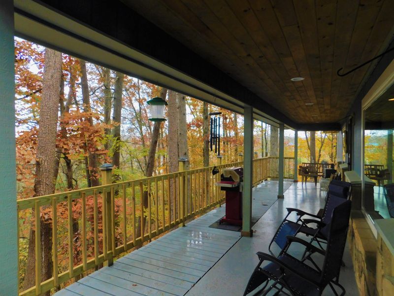 3303 Progress Hill Blvd, Pigeon Forge, TN 37863