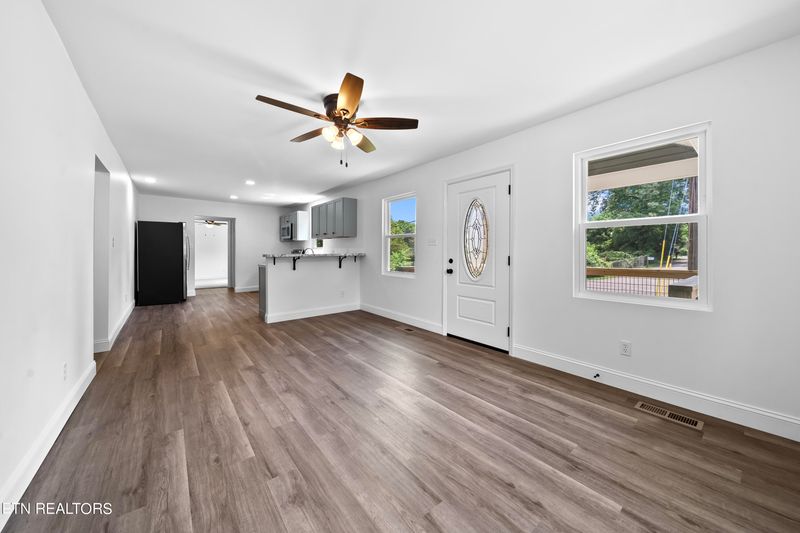 3304 NE Gary Rd, Knoxville, TN 37917