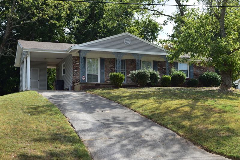 3306 Gilbert Ln, Knoxville, TN 37920