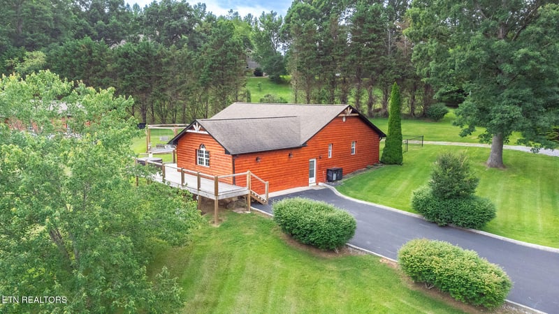 3307 Valley High Rd, Sevierville, TN 37862