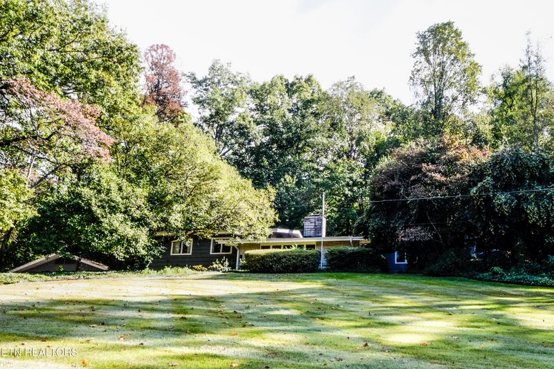 3308 Timberlake Dr, Knoxville, TN 37920