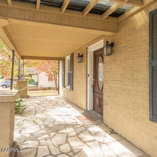 331 Cedar Ave, Knoxville, TN 37917