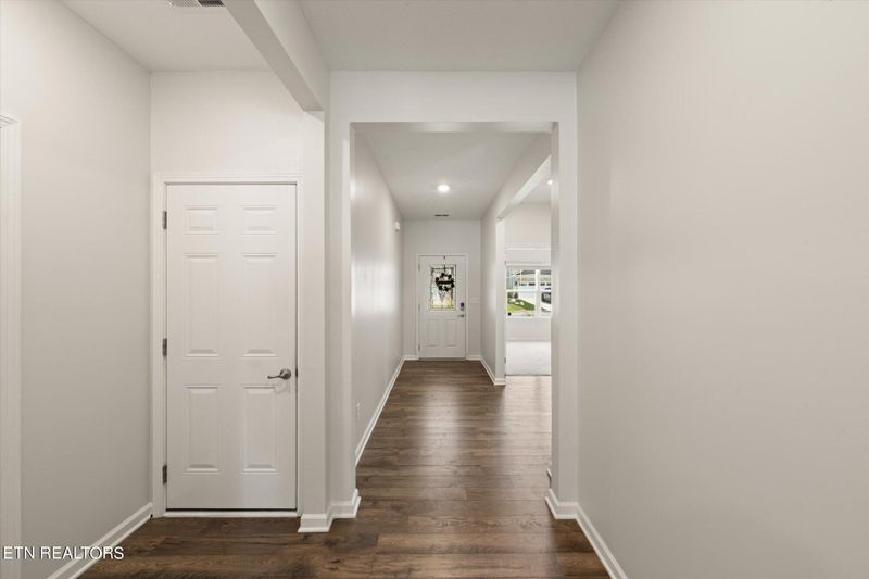 331 Cedar Park Dr, Loudon, TN 37774