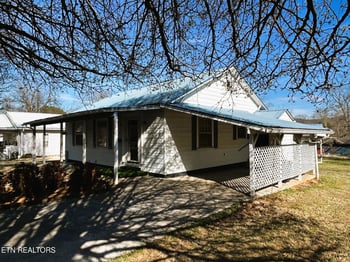 331 Louisiana Ave, Etowah, TN 37331