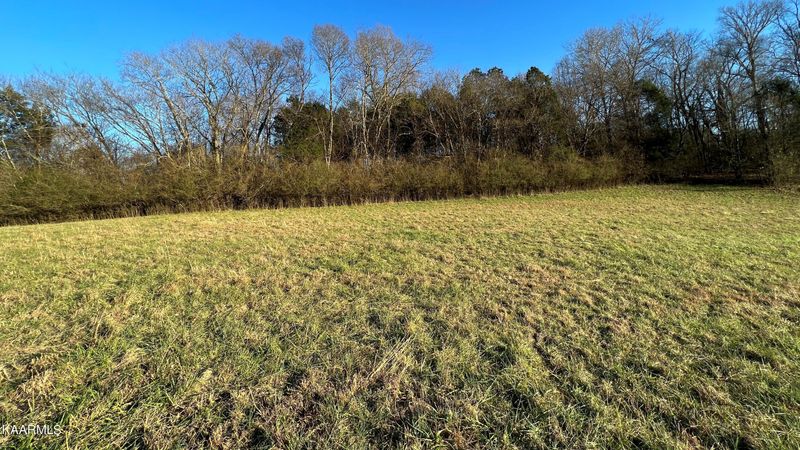331 Marble Bluff Dr, Kingston, TN 37763
