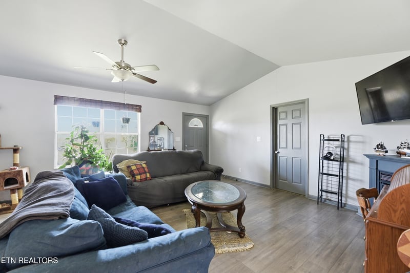 331 Teresa Ann Dr, Seymour, TN 37865