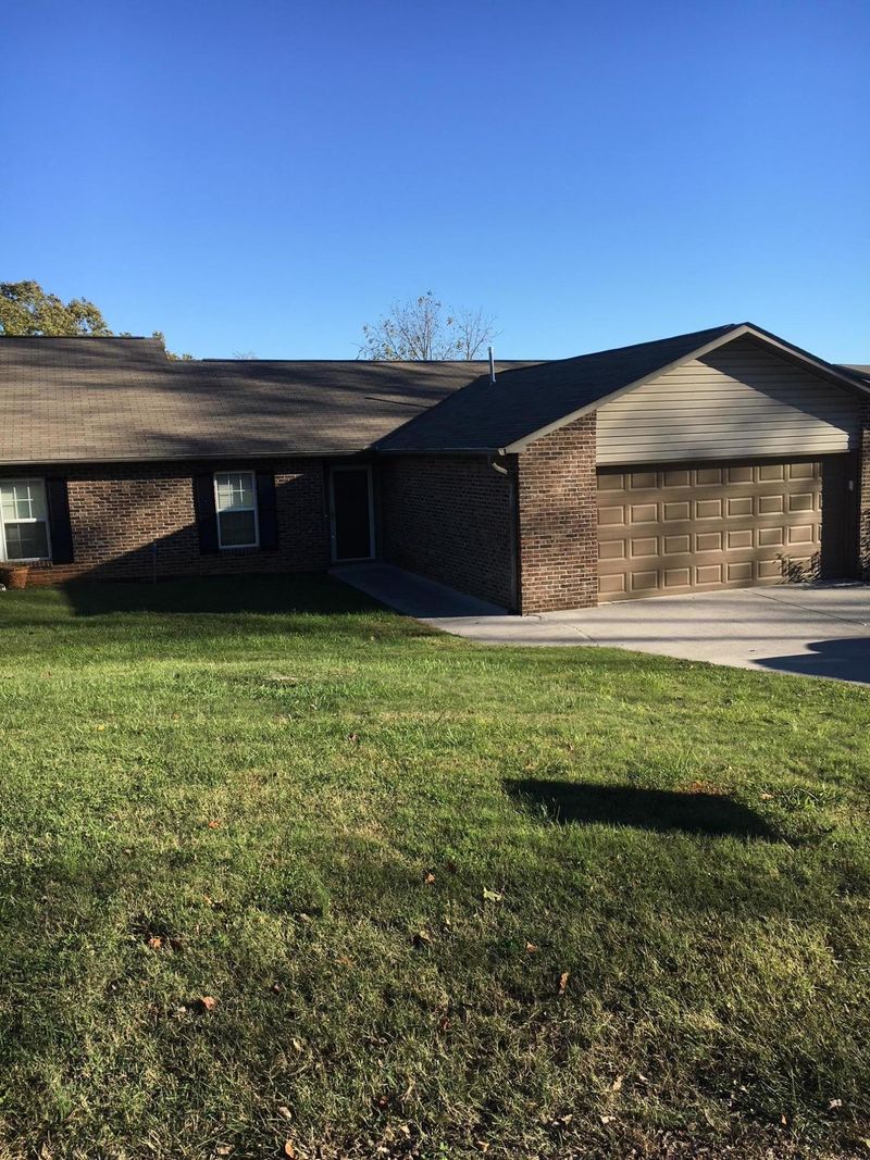 331 Villa Dr, Seymour, TN 37865