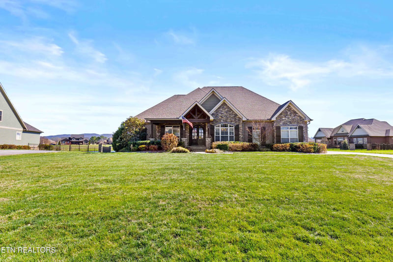 3310 Bridgewater Crossing, Maryville, TN 37804