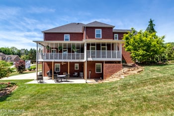 3310 Whispering Oaks Dr, Knoxville, TN 37938