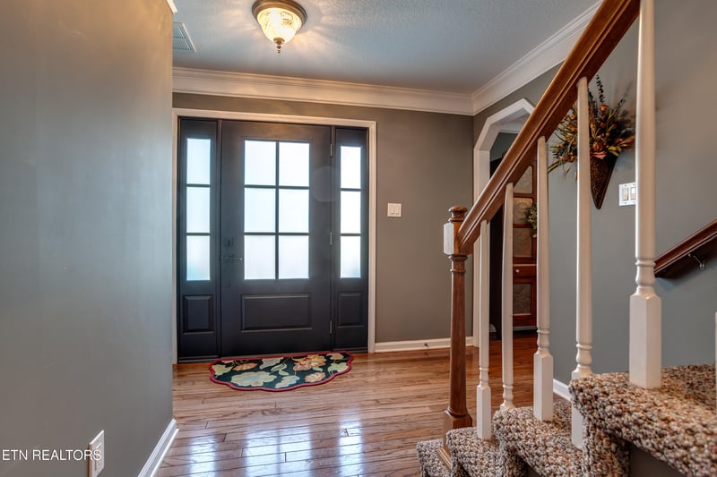 3310 Whispering Oaks Dr, Knoxville, TN 37938