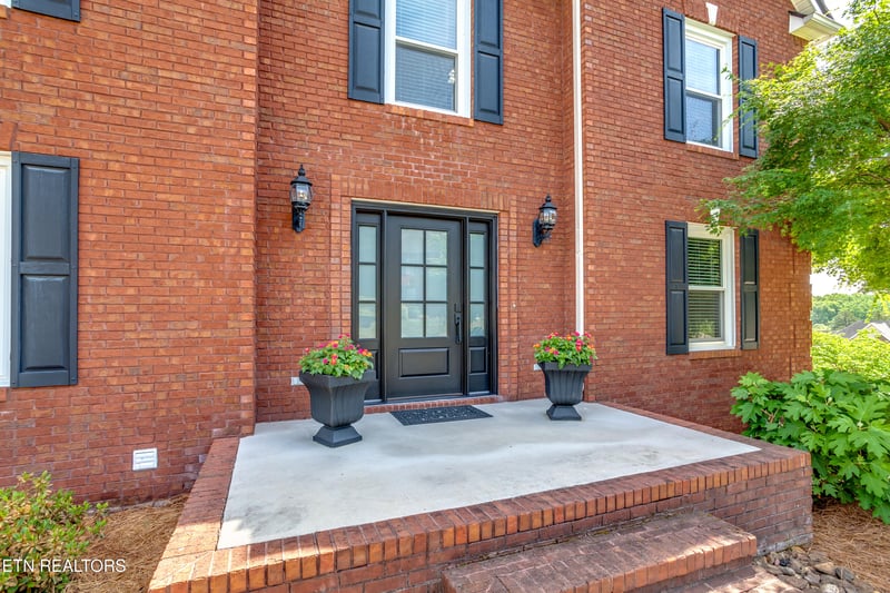 3310 Whispering Oaks Dr, Knoxville, TN 37938