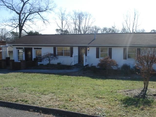 3312 Chantilly Dr, Knoxville, TN 37917