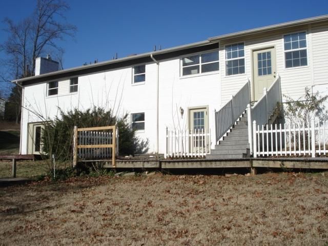 3312 Chantilly Dr, Knoxville, TN 37917