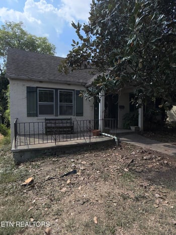 3313 Orlando St, Knoxville, TN 37917