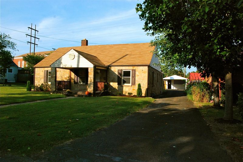 3314 Barton St, Knoxville, TN 37917