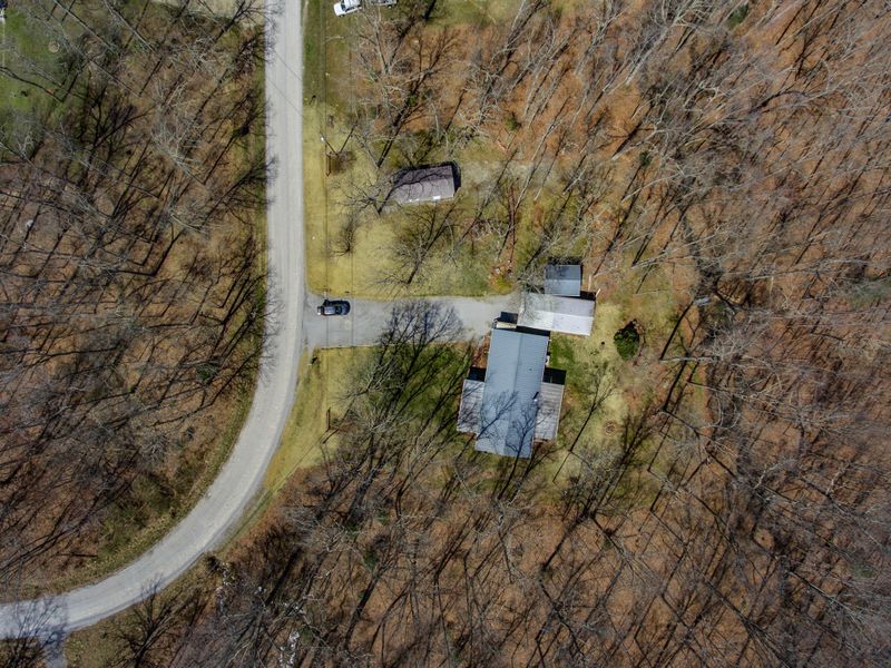 3316 Oswego Rd, Crossville, TN 38572