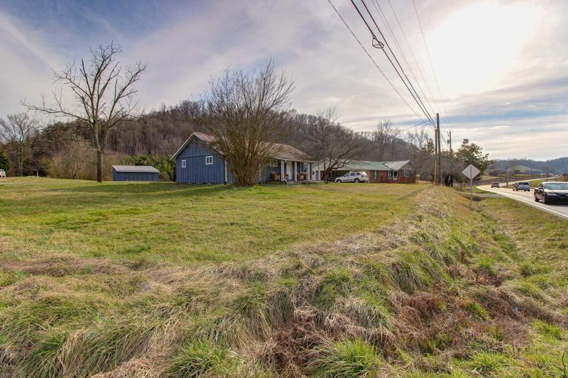 3317 Boyds Creek Hwy, Sevierville, TN 37876