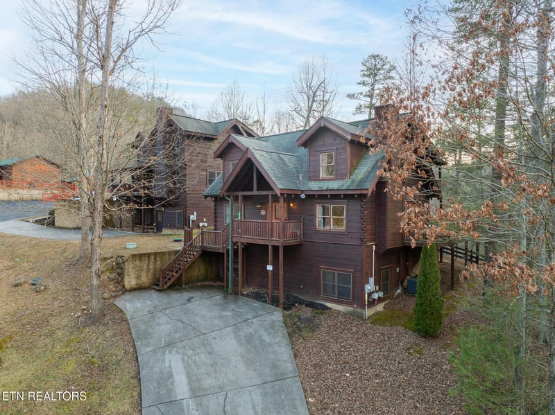 3318 Covered Bridge Way, Sevierville, TN 37862