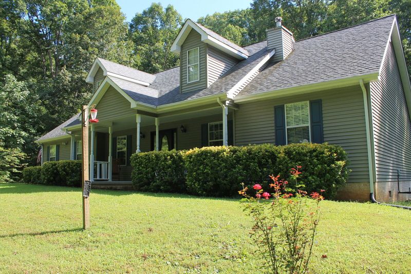 332 Badger Rd, Madisonville, TN 37354