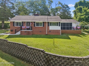 332 Euclid Ave, Kingston, TN 37763