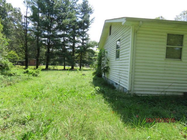332 Hillcrest Dr, Oneida, TN 37841