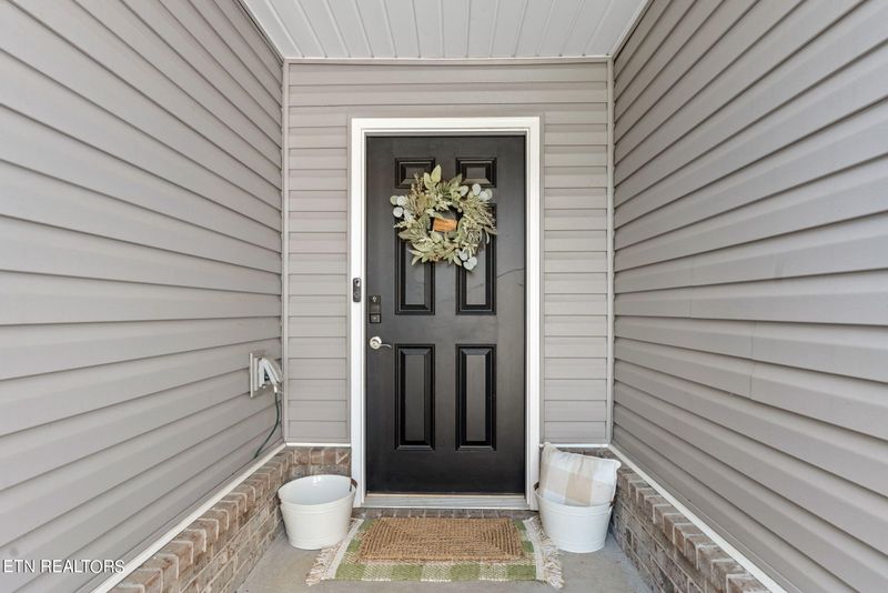 332 Kline Dr, Loudon, TN 37774