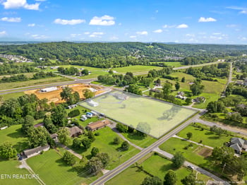 3320 Bakertown Rd, Knoxville, TN 37931