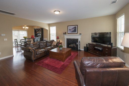 3323 Maple Springs Ln, Knoxville, TN 37922