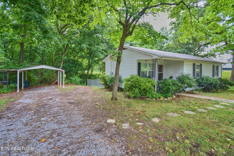 3324 Wildwood Rd, Maryville, TN 37804