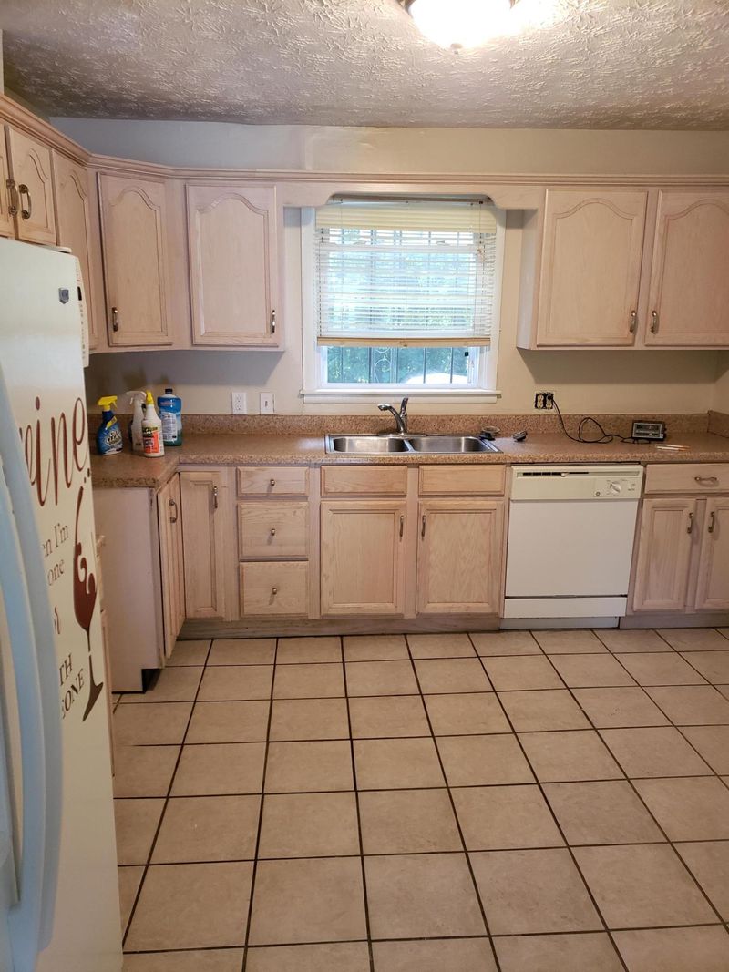 3327 Shields Ave, Knoxville, TN 37914