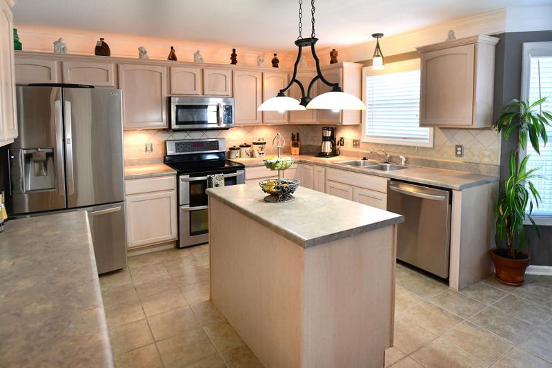 3329 Lighted Path Ln, Knoxville, TN 37931