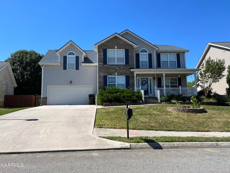 3329 Lighted Path Way, Knoxville, TN 37931