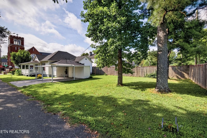 333 E Burwell Ave, Knoxville, TN 37917
