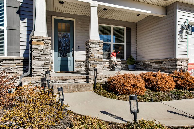 333 Mingo Way, Loudon, TN 37774