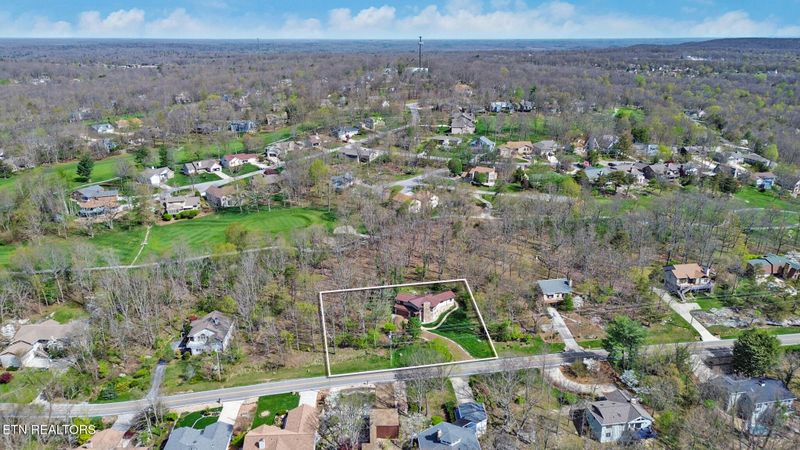 333 Snead Dr, Crossville, TN 38558