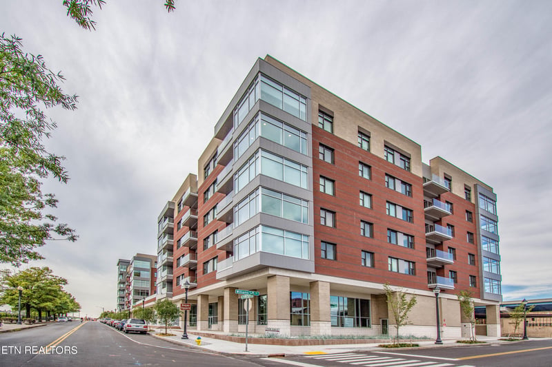 333 W Depot Ave #207, Knoxville, TN 37917