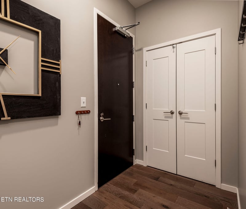 333 W Depot Ave #217, Knoxville, TN 37917