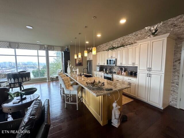 333 W Depot Ave #317, Knoxville, TN 37917