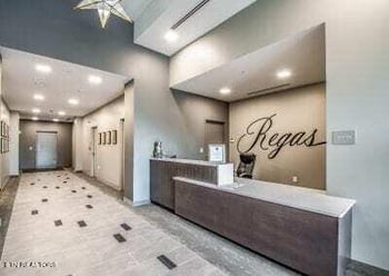 333 W Depot Ave #404, Knoxville, TN 37917