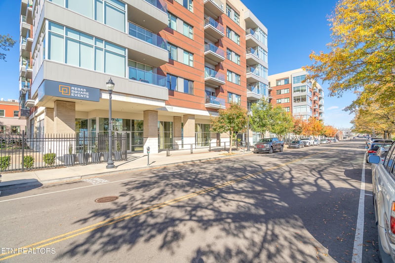 333 W Depot Ave #419, Knoxville, TN 37917