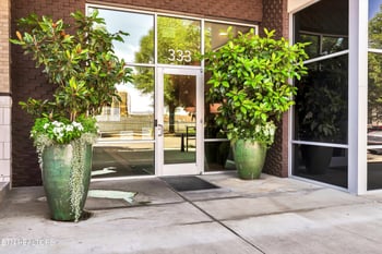 333 W Depot Ave #421, Knoxville, TN 37917