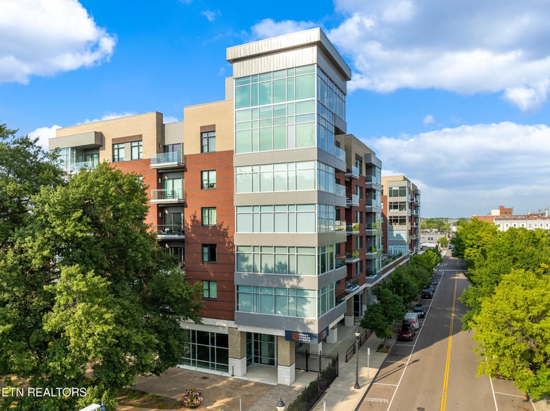 333 W Depot Ave #617, Knoxville, TN 37917