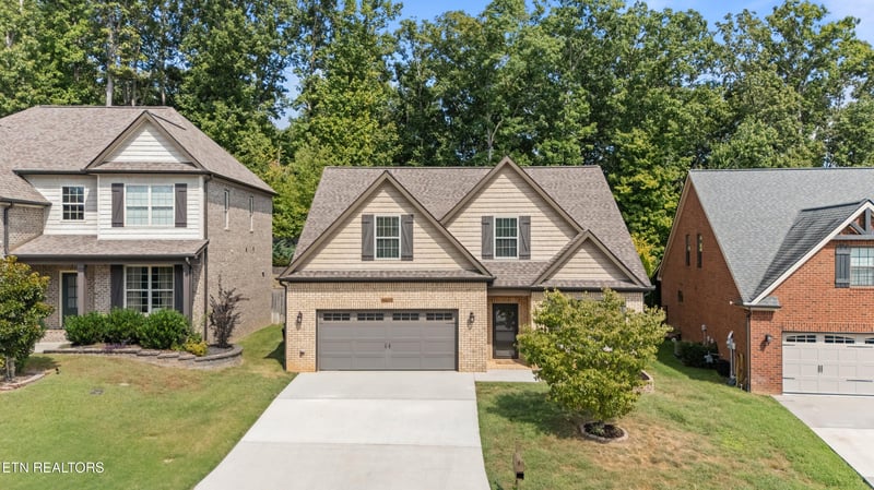 3332 Beaver Glade Ln, Knoxville, TN 37931