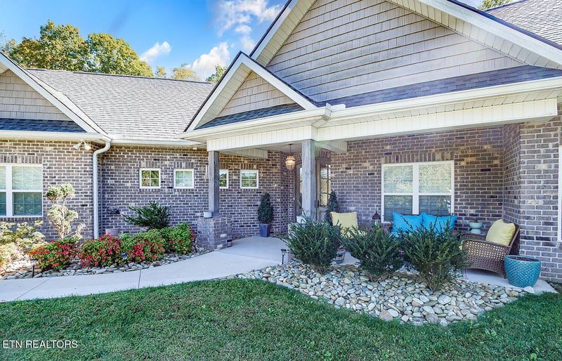 3333 Weaver Cemetery Rd, Knoxville, TN 37938