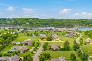 3336 Preserve Pointe, Louisville, TN 37777