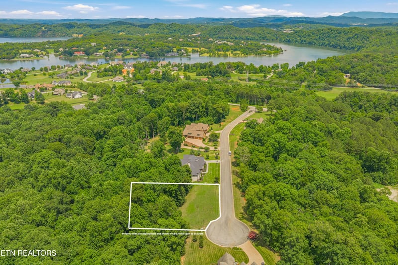 3336 Preserve Pointe, Louisville, TN 37777