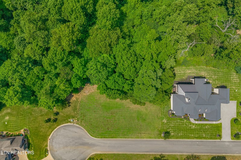 3336 Preserve Pointe, Louisville, TN 37777