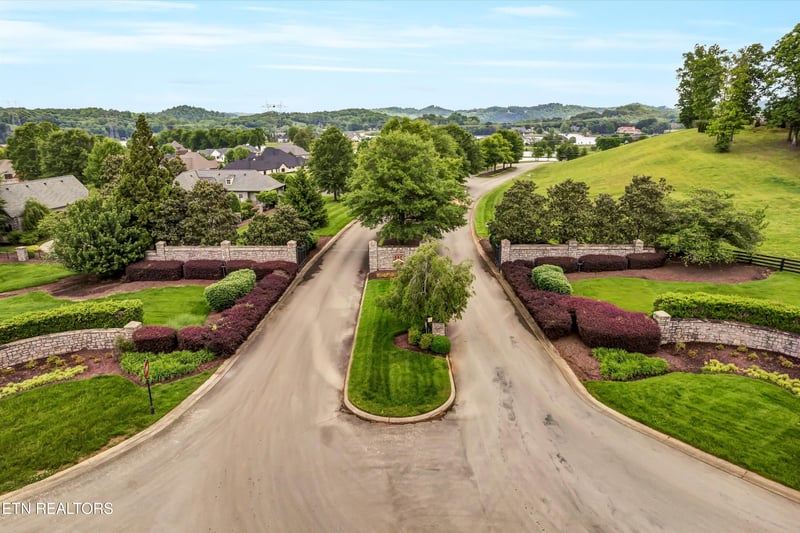 3337 Preserve Pointe, Louisville, TN 37777